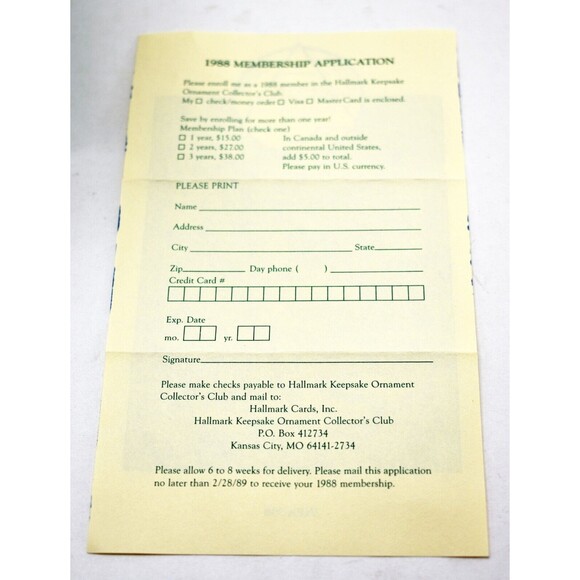 Betsey Clark Home for Christmas Vintage 1988 Glass Keepsake Ornament Hallmark - Picture 8 of 8